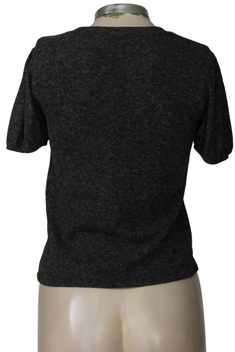 Top / Camiseta color Gris - Zara