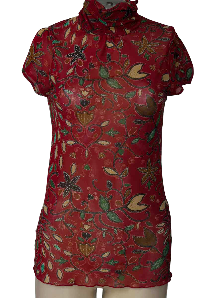 Top / Camiseta color Vinotinto - Zara