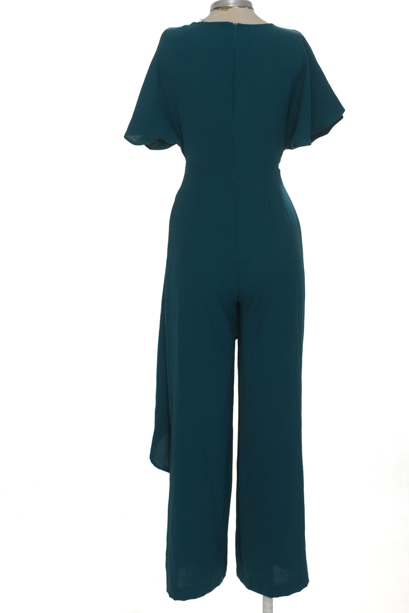 Vestido / Enterizo color Verde - Zara