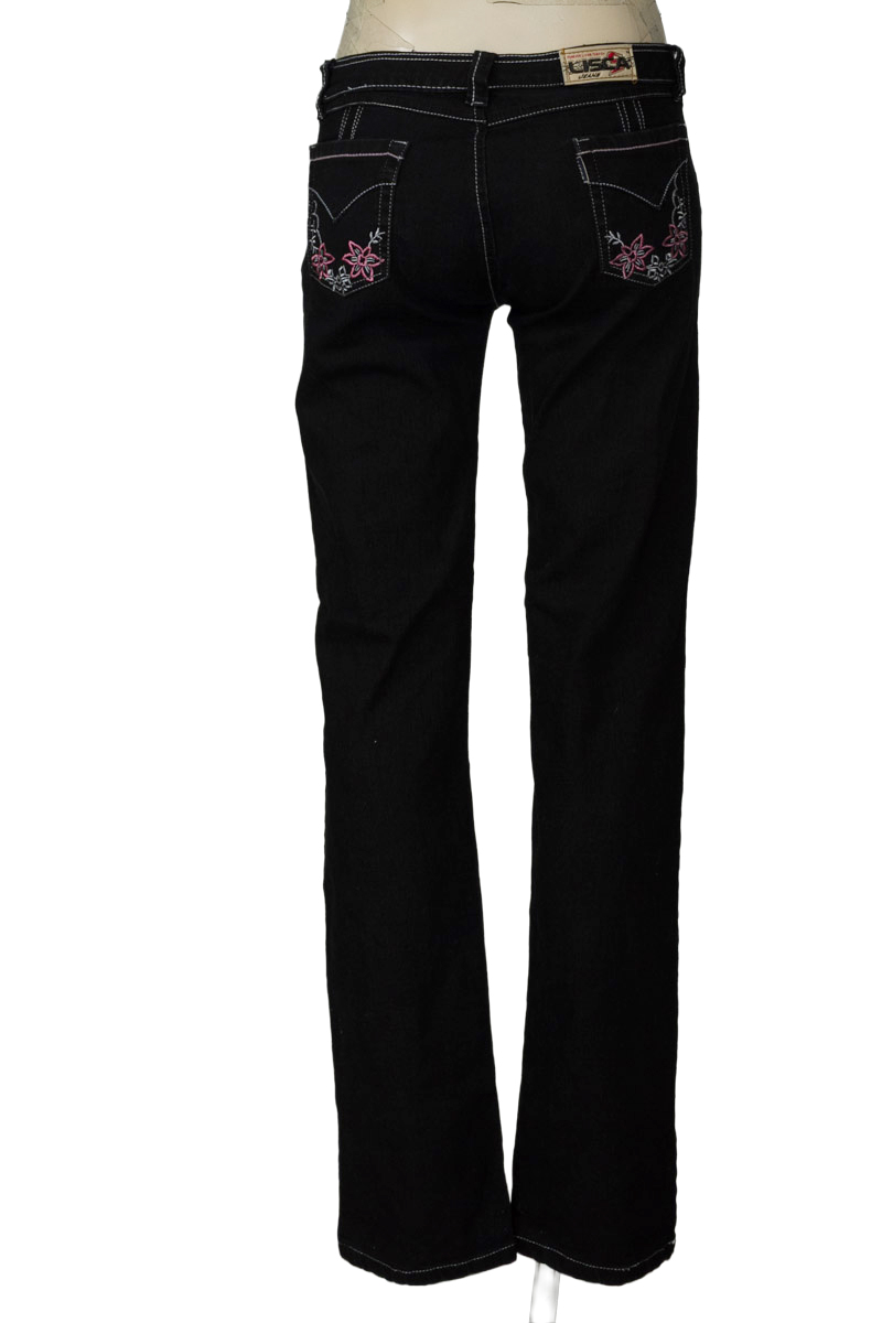 Pantalones color Negro - Closeando