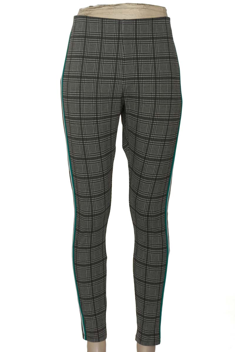 Pantalones color Gris - Divided by H&M
