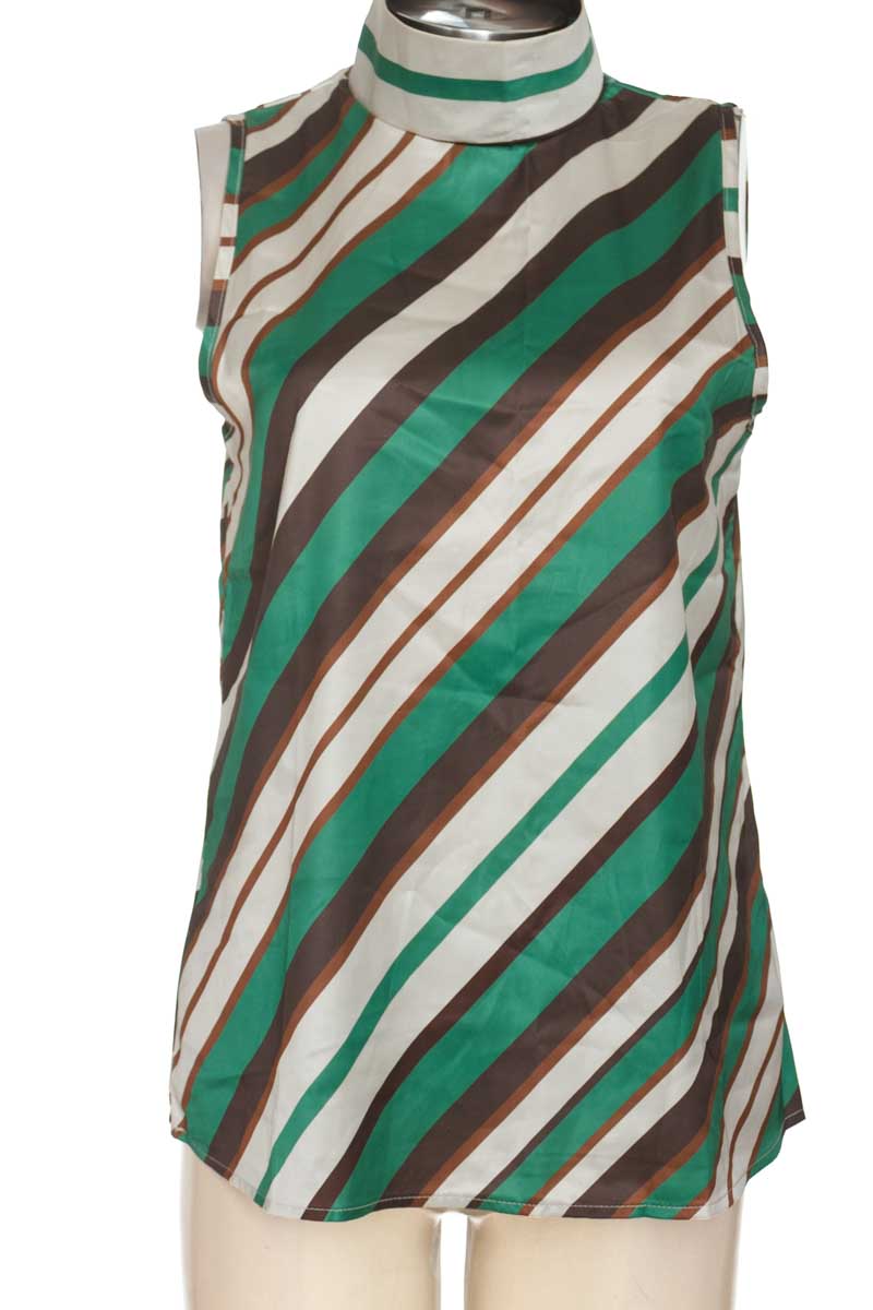 Blusa color Verde - Closeando