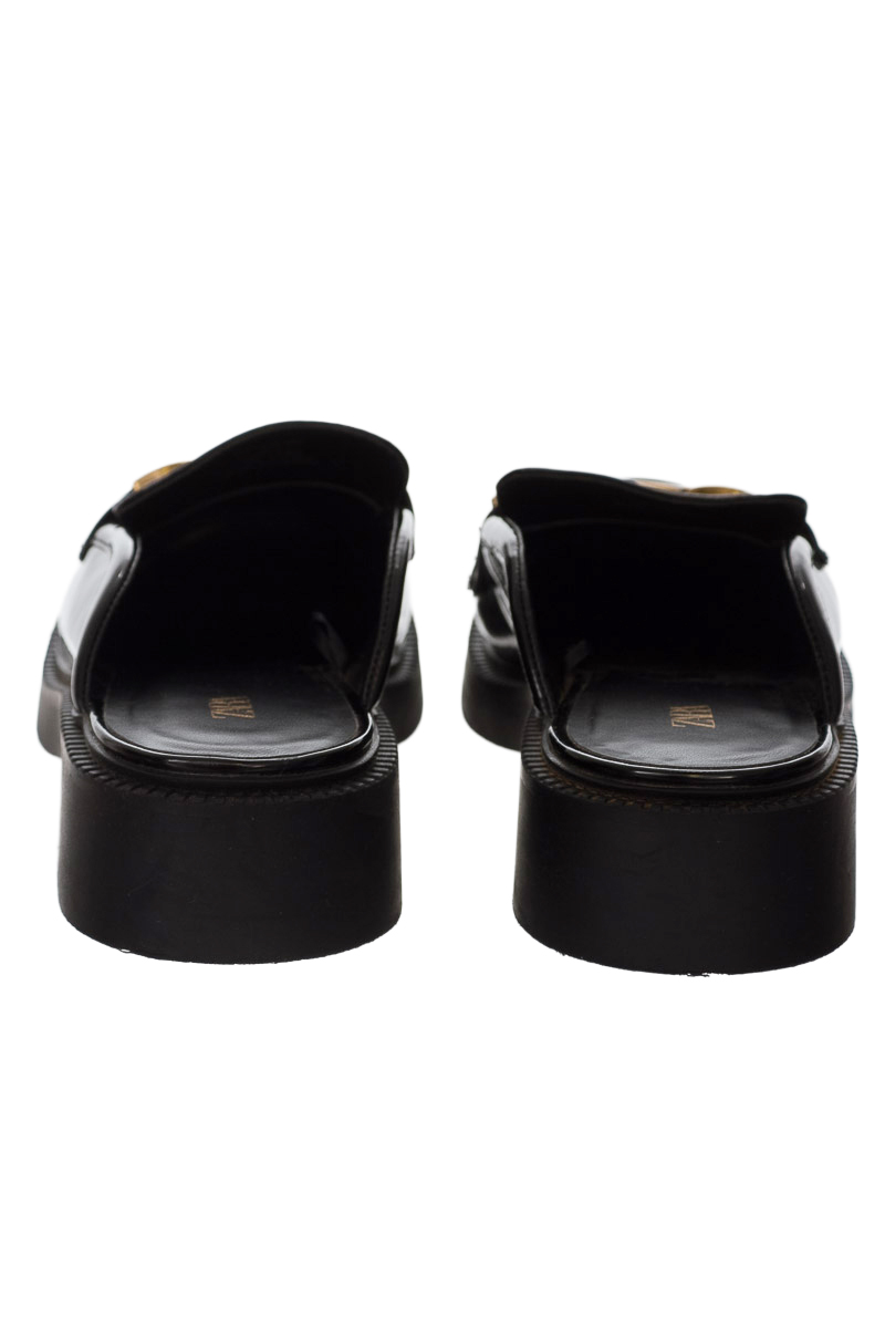 Zapatos color Negro - Zara