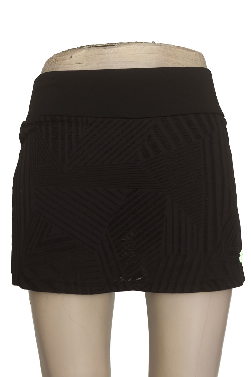 Ropa Deportiva / Salida de Baño color Negro - Lotto