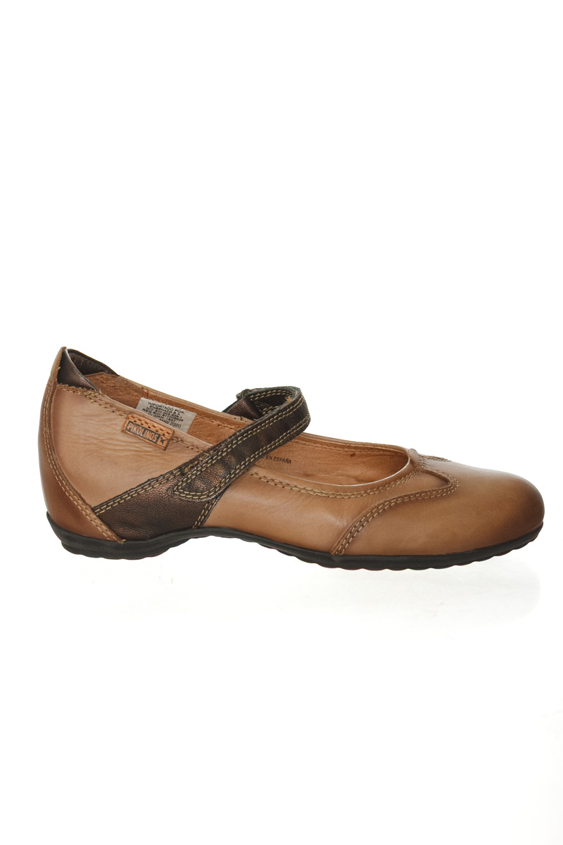 Zapatos color Café - Pikolinos