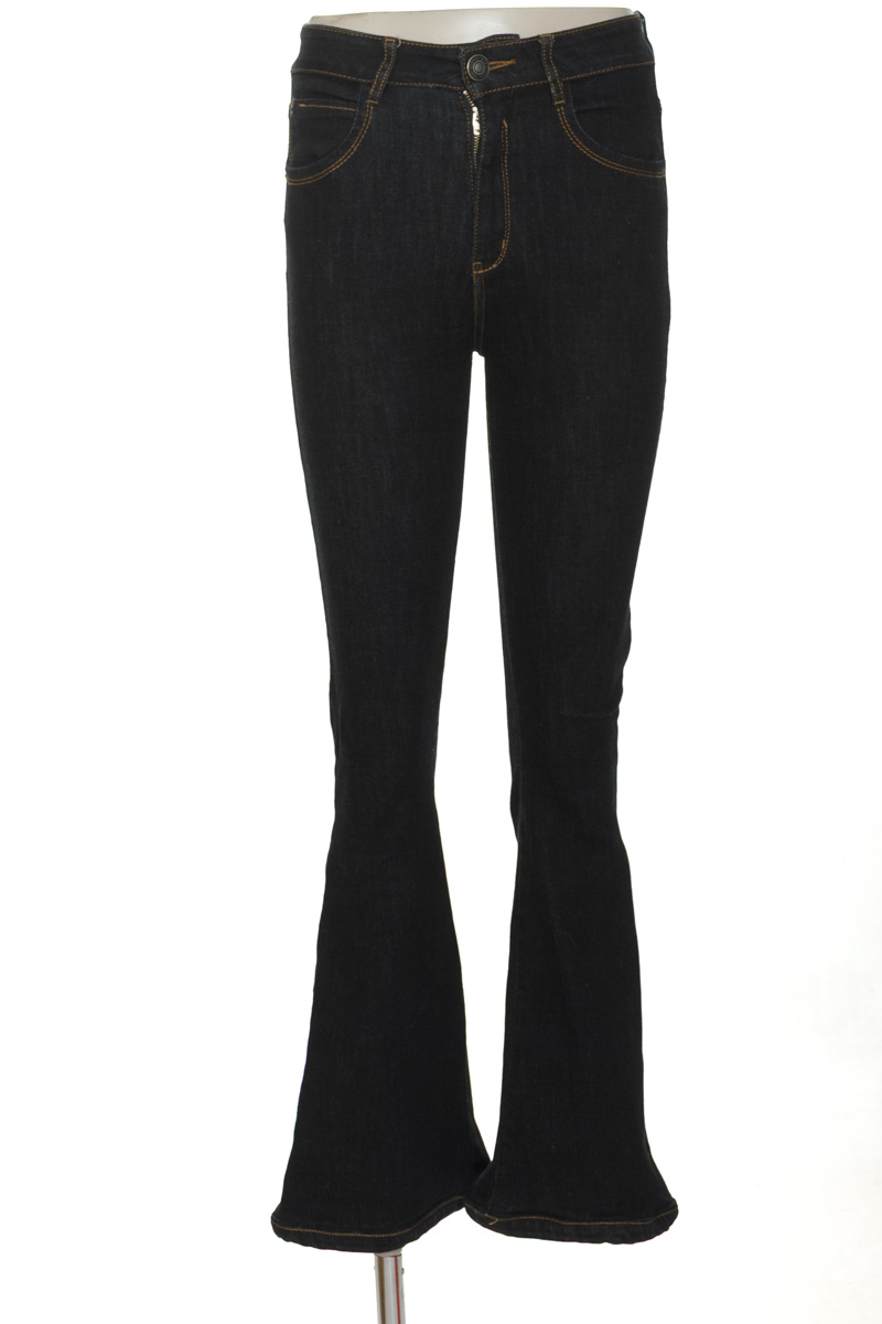 Pantalones color Negro - Studio F