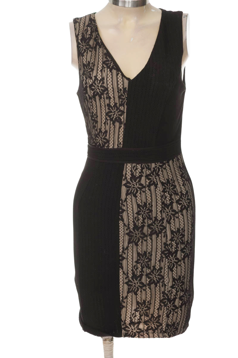 Vestido / Enterizo color Negro - Nikibiki