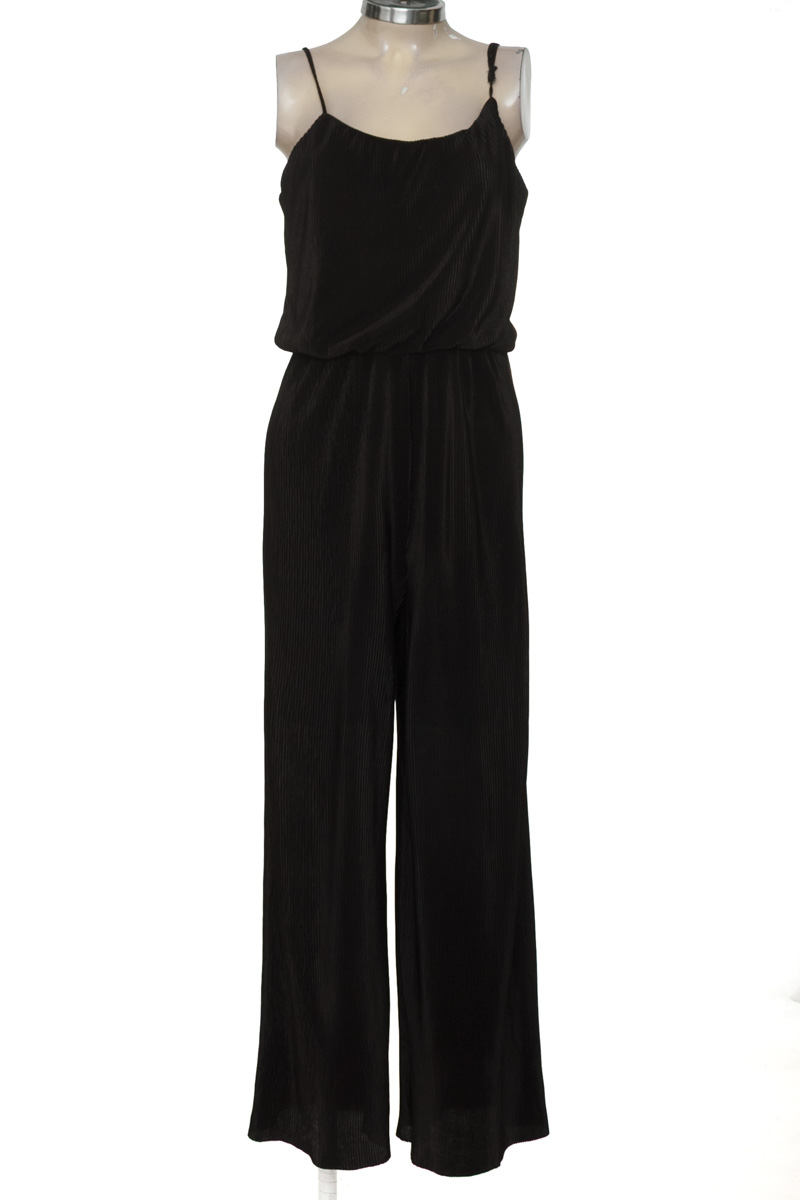 Vestido / Enterizo color Negro - Forever 21