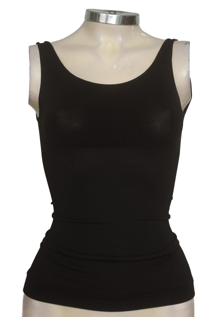 Top / Camiseta color Negro - Tall