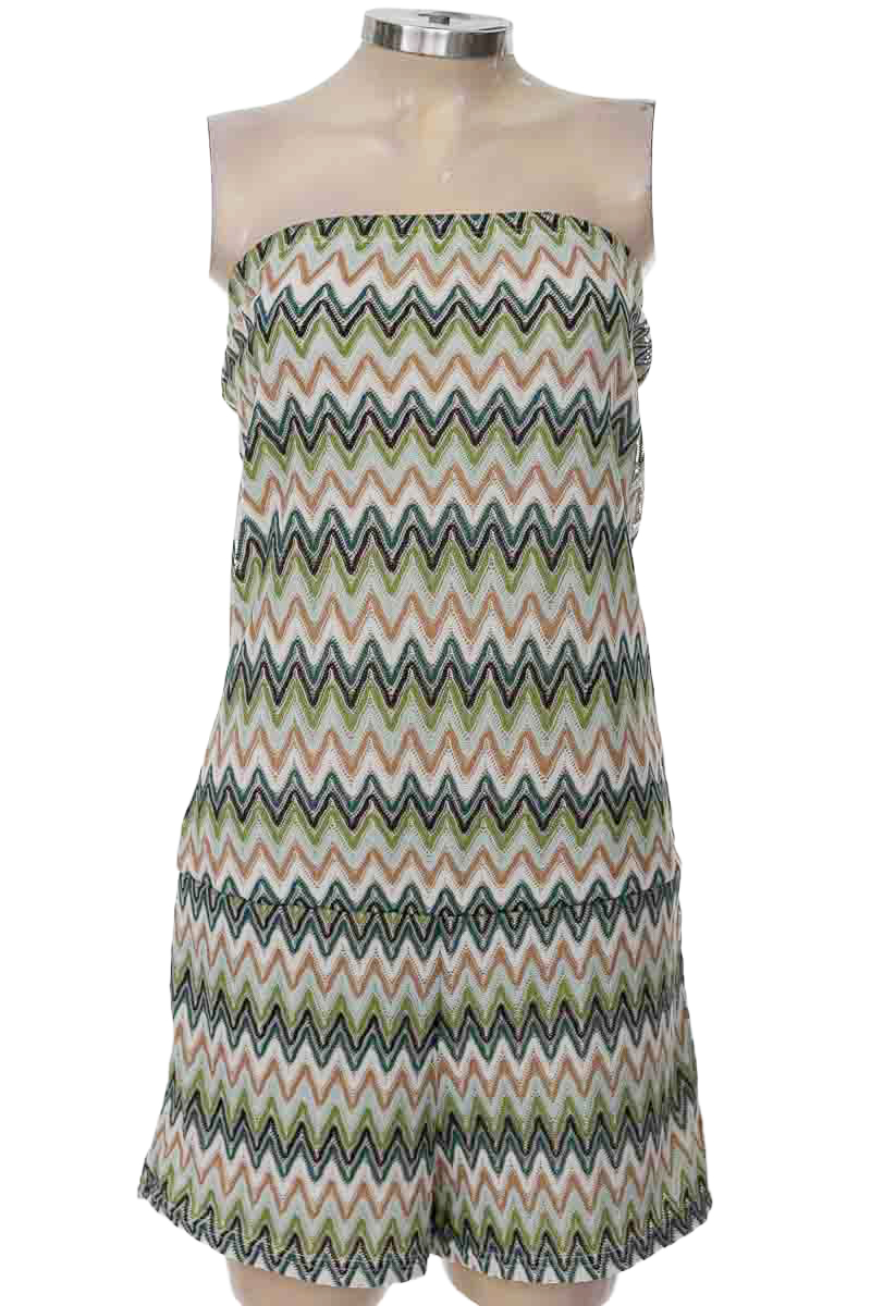 Vestido / Enterizo color Verde - Praia