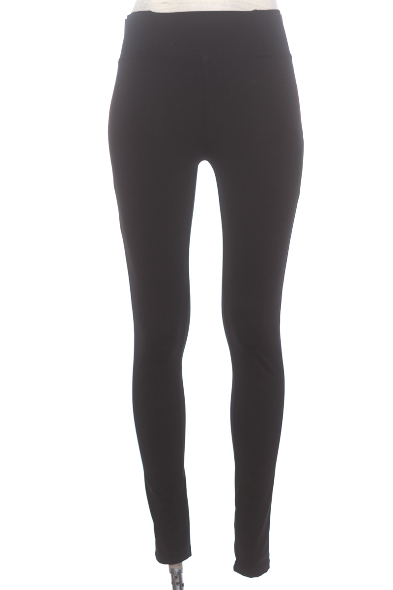 Pantalones color Negro - MP Marketing Personal