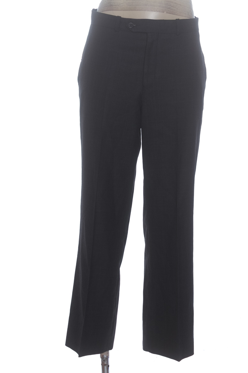 Pantalón color Negro - Kosta azul