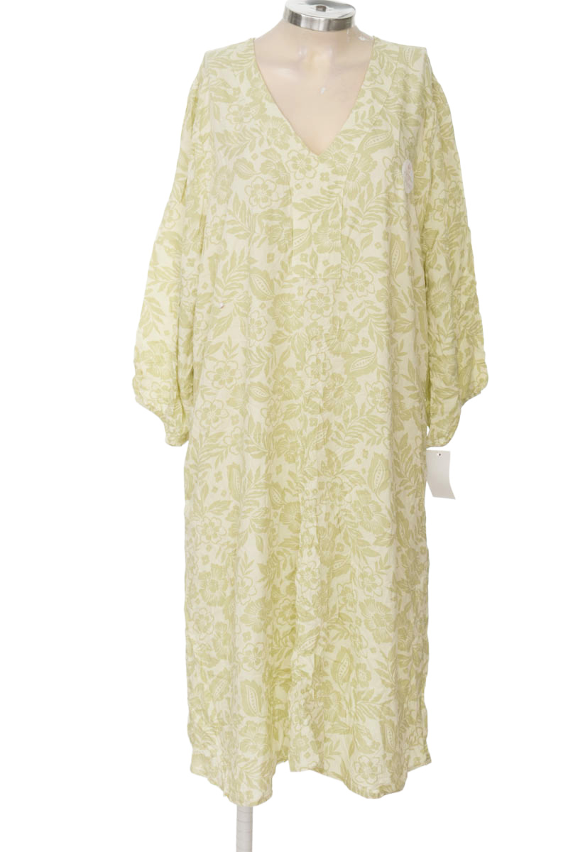 Vestido / Enterizo color Verde - Bluss