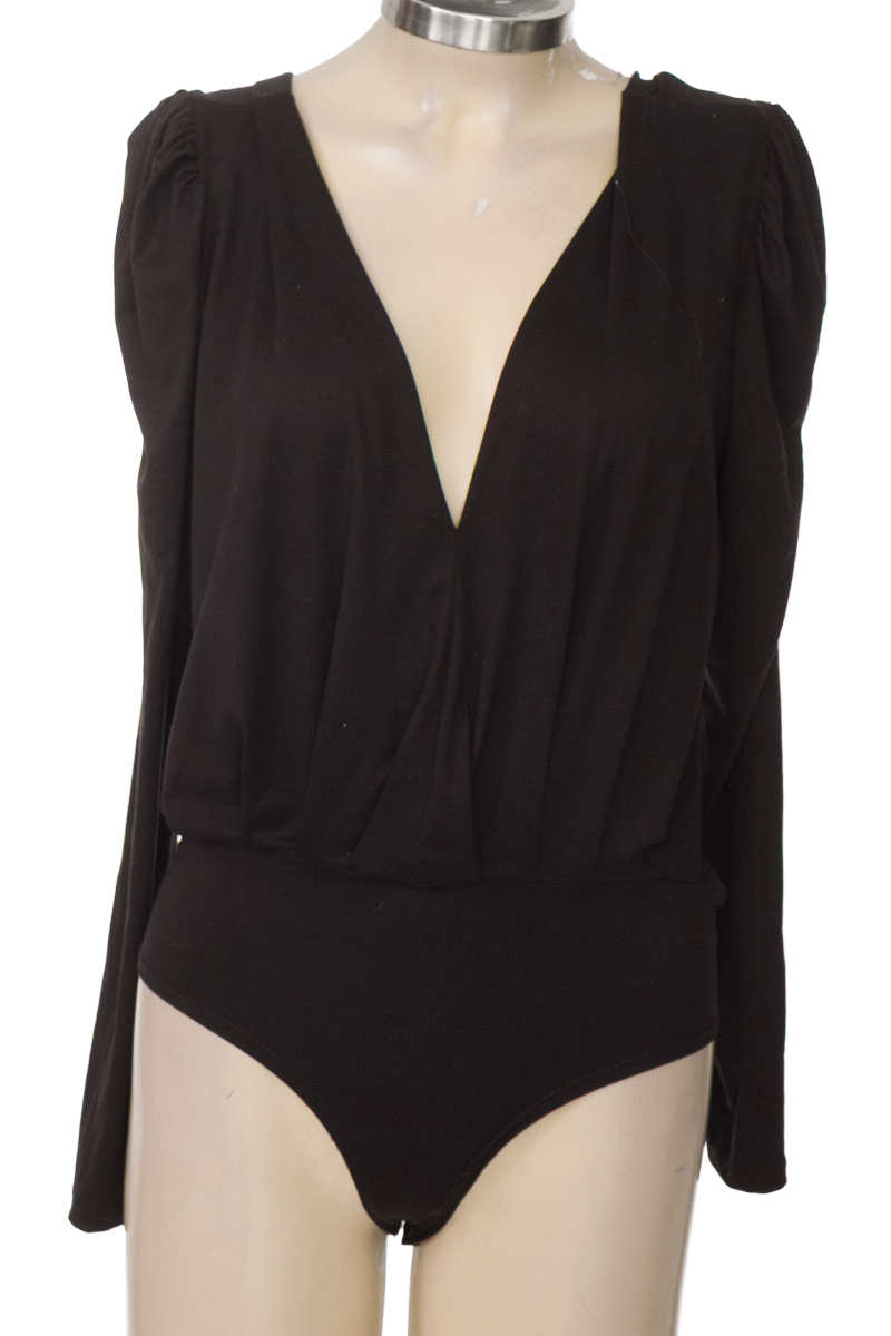 Top / Camiseta color Negro - Mamasanta