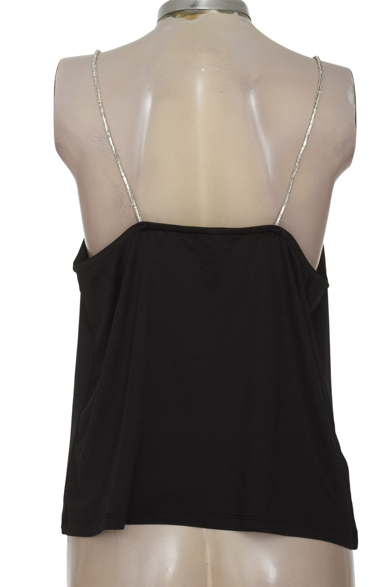 Top / Camiseta color Negro - Leonisa