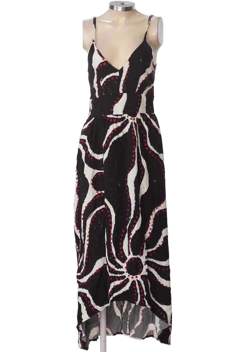 Vestido / Enterizo color Negro - Tennis