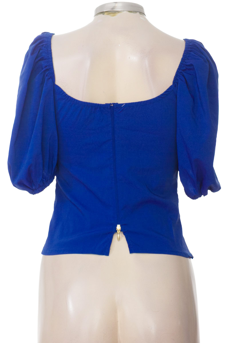 Blusa color Azul - Closeando