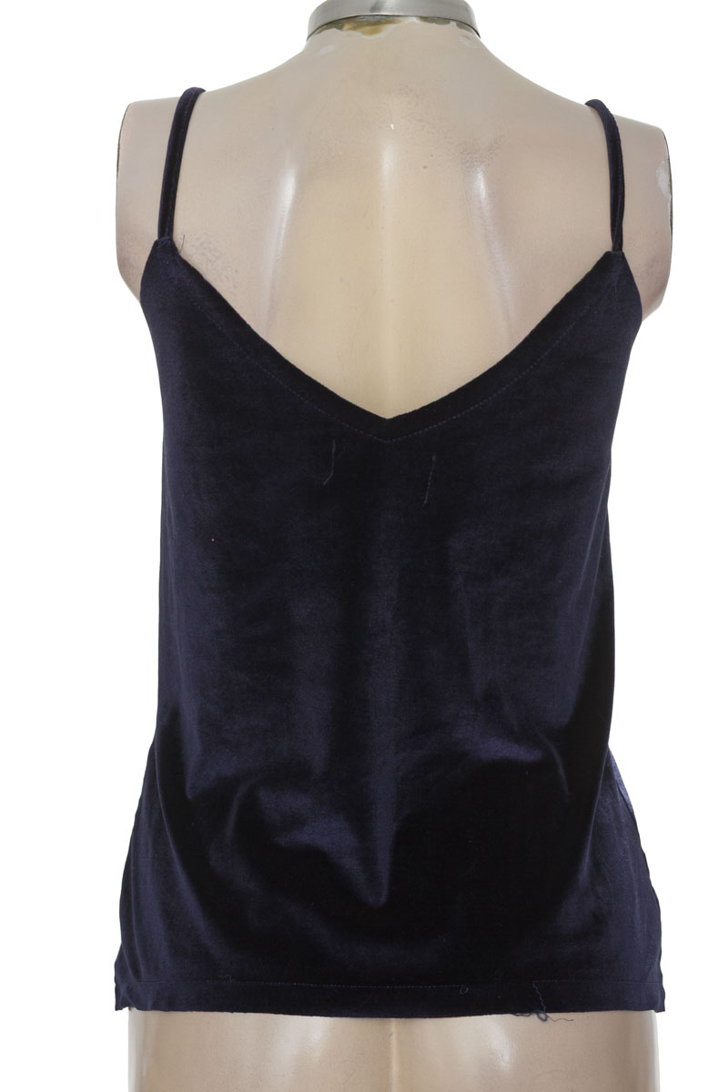 Top / Camiseta color Azul - Koaj