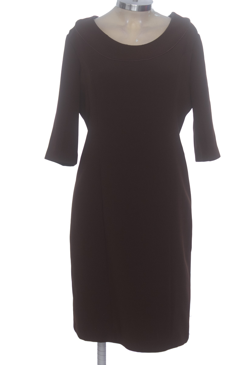 Vestido / Enterizo color Café - Closeando