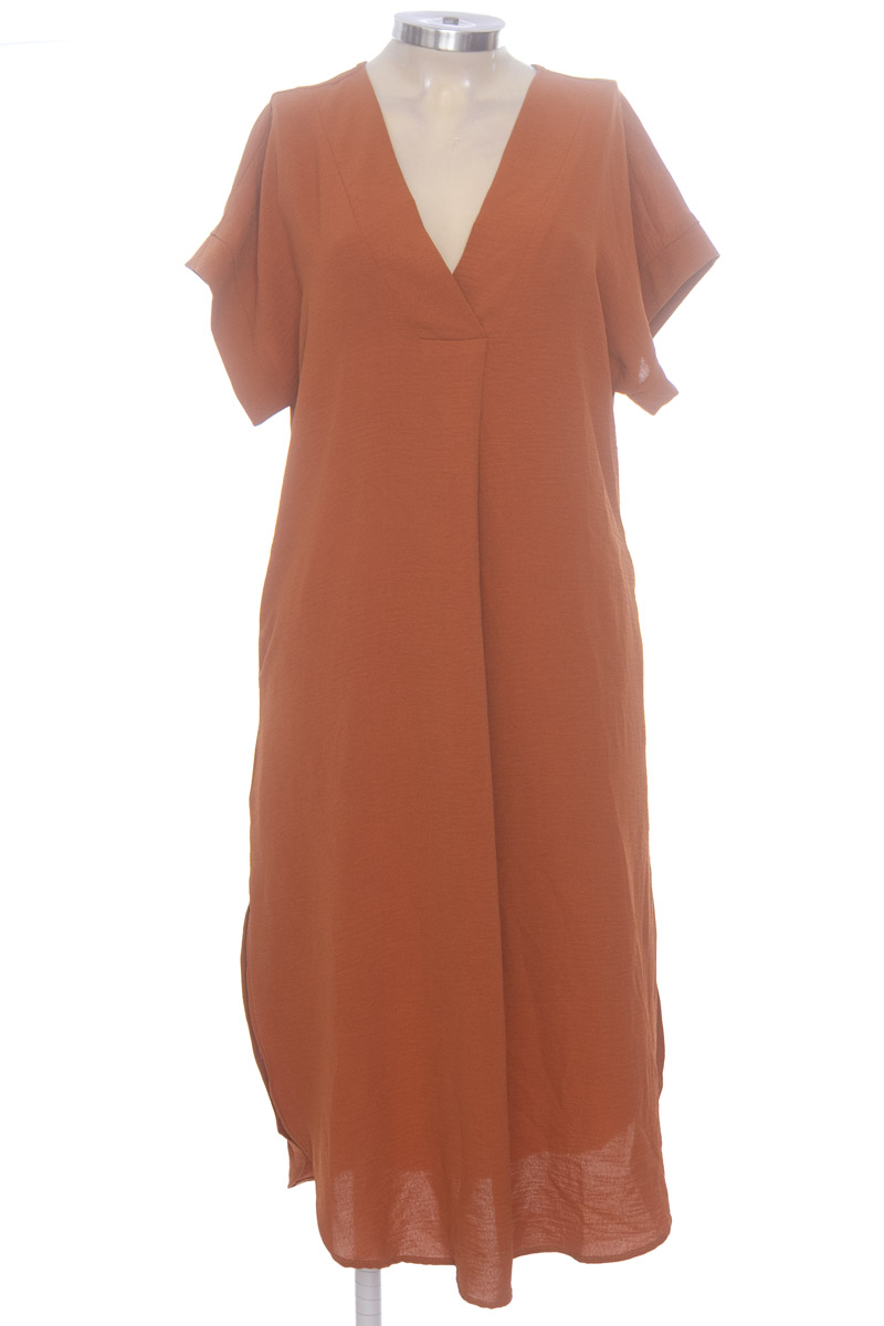 Vestido / Enterizo color Café - PASSARO