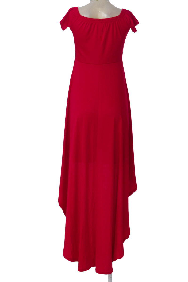 Vestido / Enterizo color Rojo - Closeando