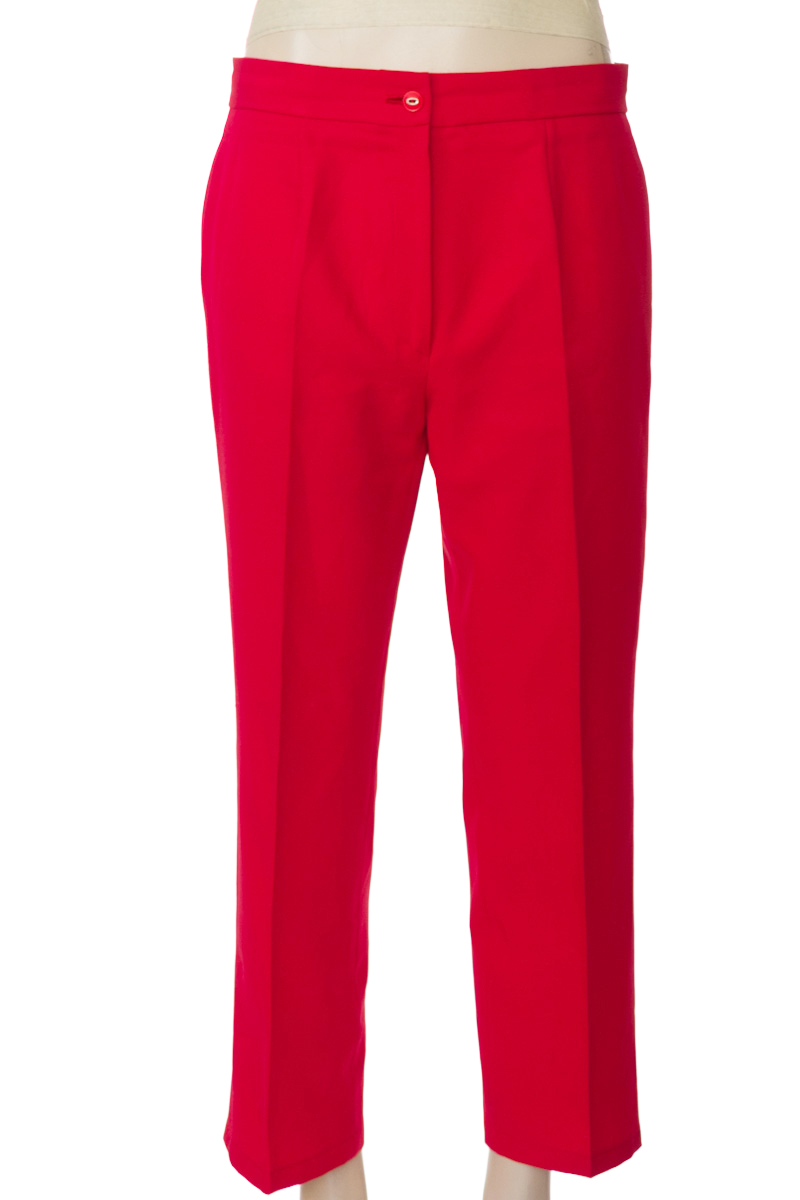 Pantalones color Rojo - Closeando