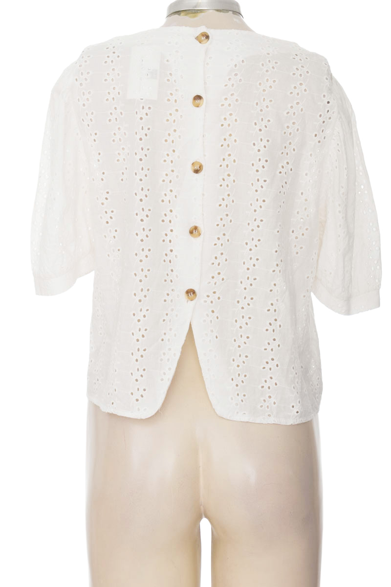 Blusa color Blanco - University Club