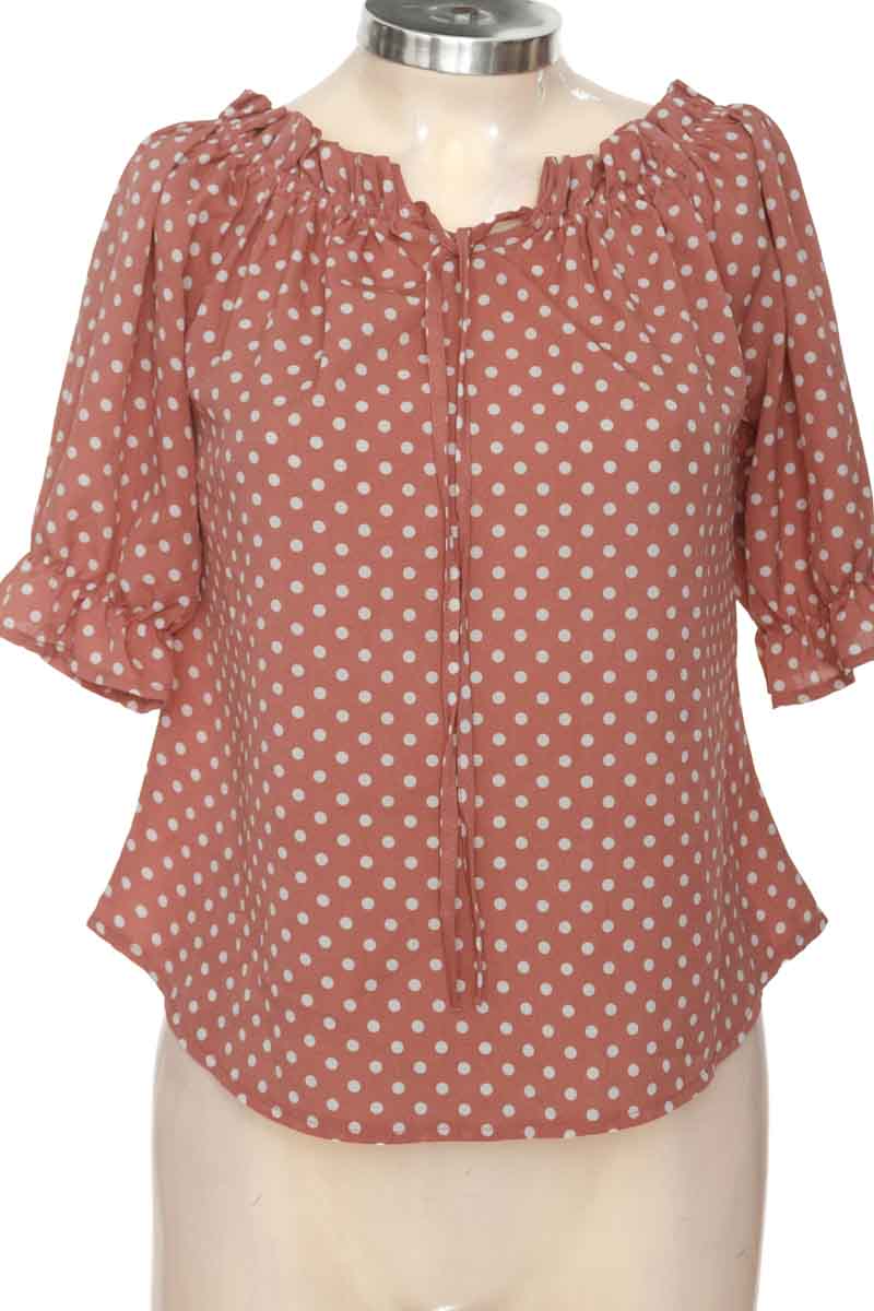 Top / Camiseta color Rosado - Closeando