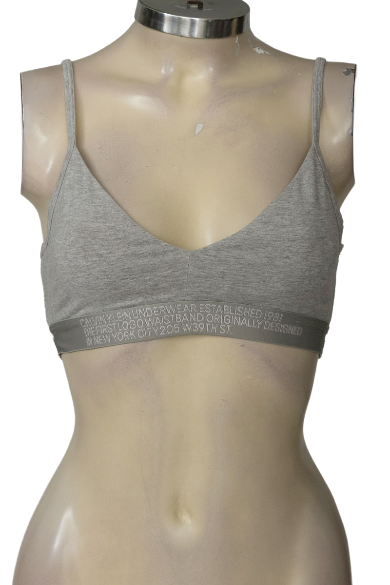 Ropa Deportiva / Salida de Baño color Gris - Calvin Klein