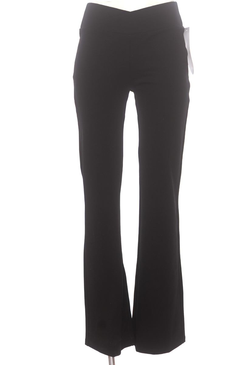 Pantalones color Negro - Lola