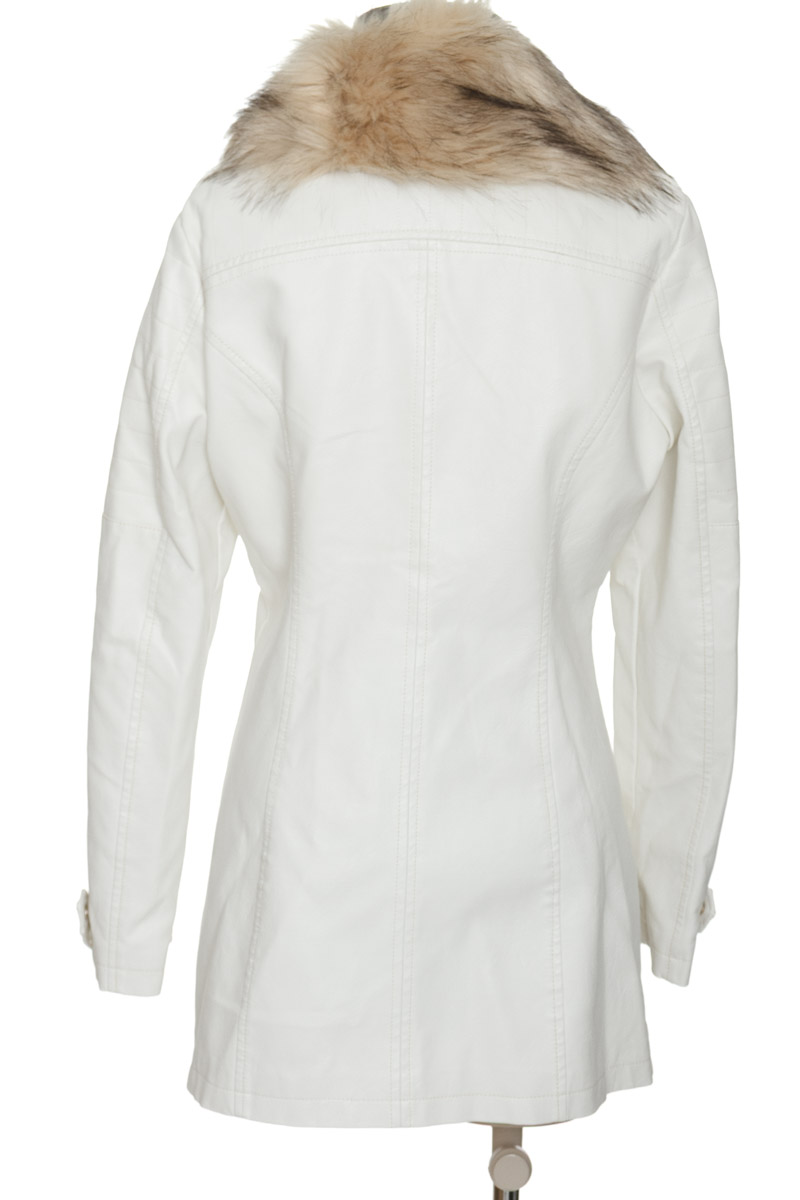 Chaqueta / Abrigo color Blanco - Coalition LA