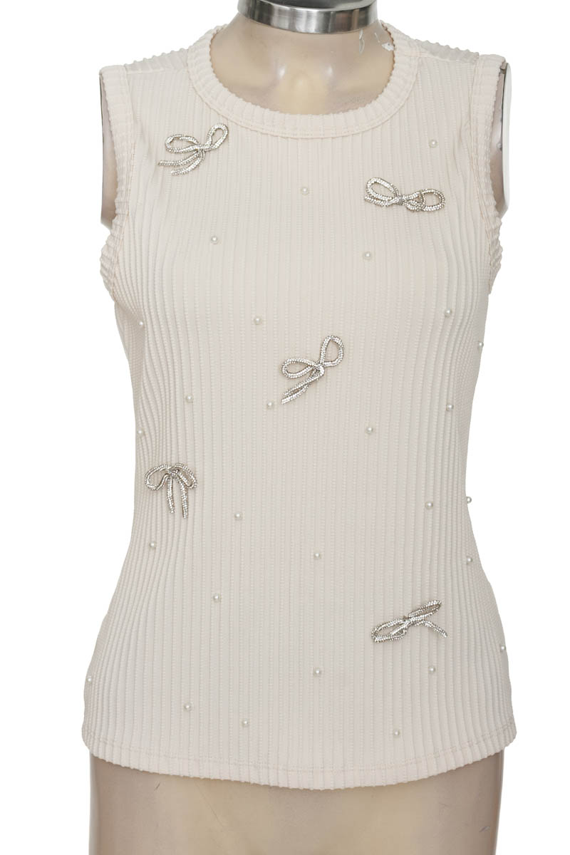 Top / Camiseta color Beige - Dyaboo
