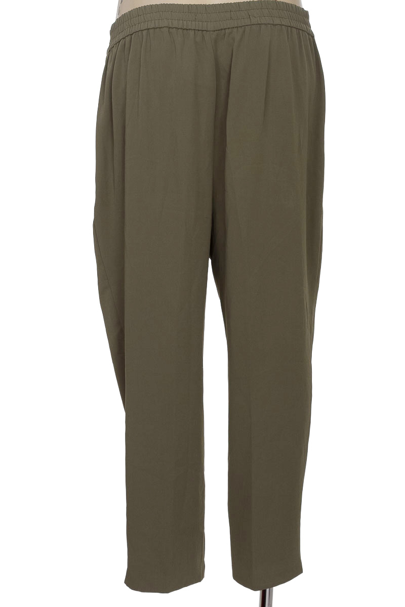 Pantalones color Verde - Closeando