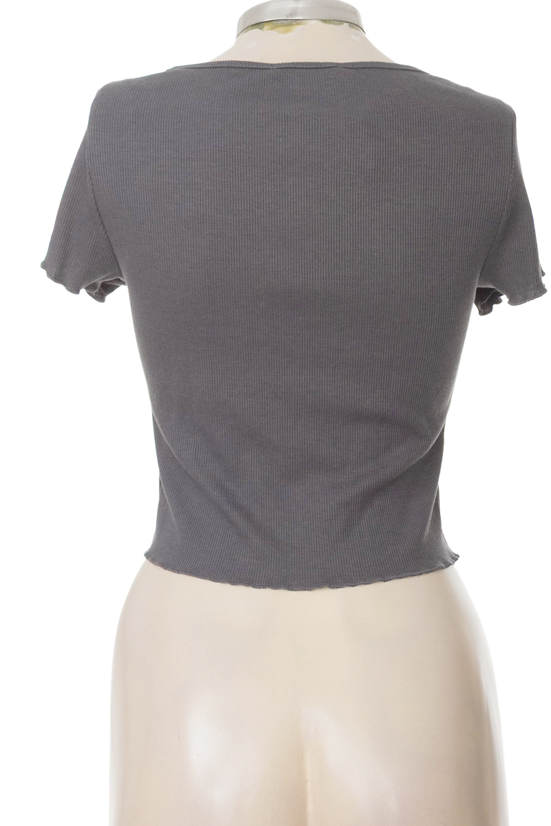 Top / Camiseta color Gris - Wild skye