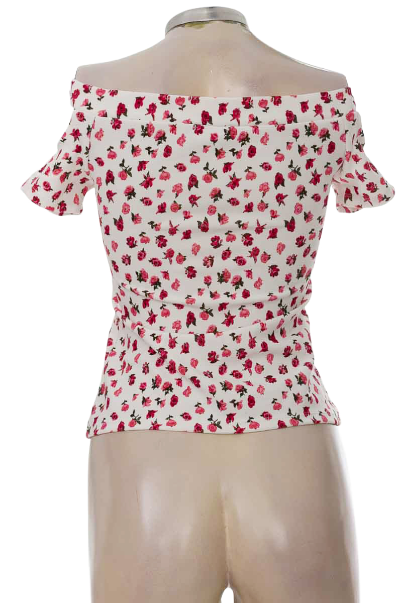 Top / Camiseta color Blanco - Mossimo