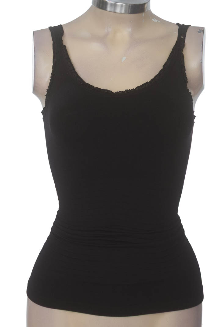 Top / Camiseta color Negro - Tall
