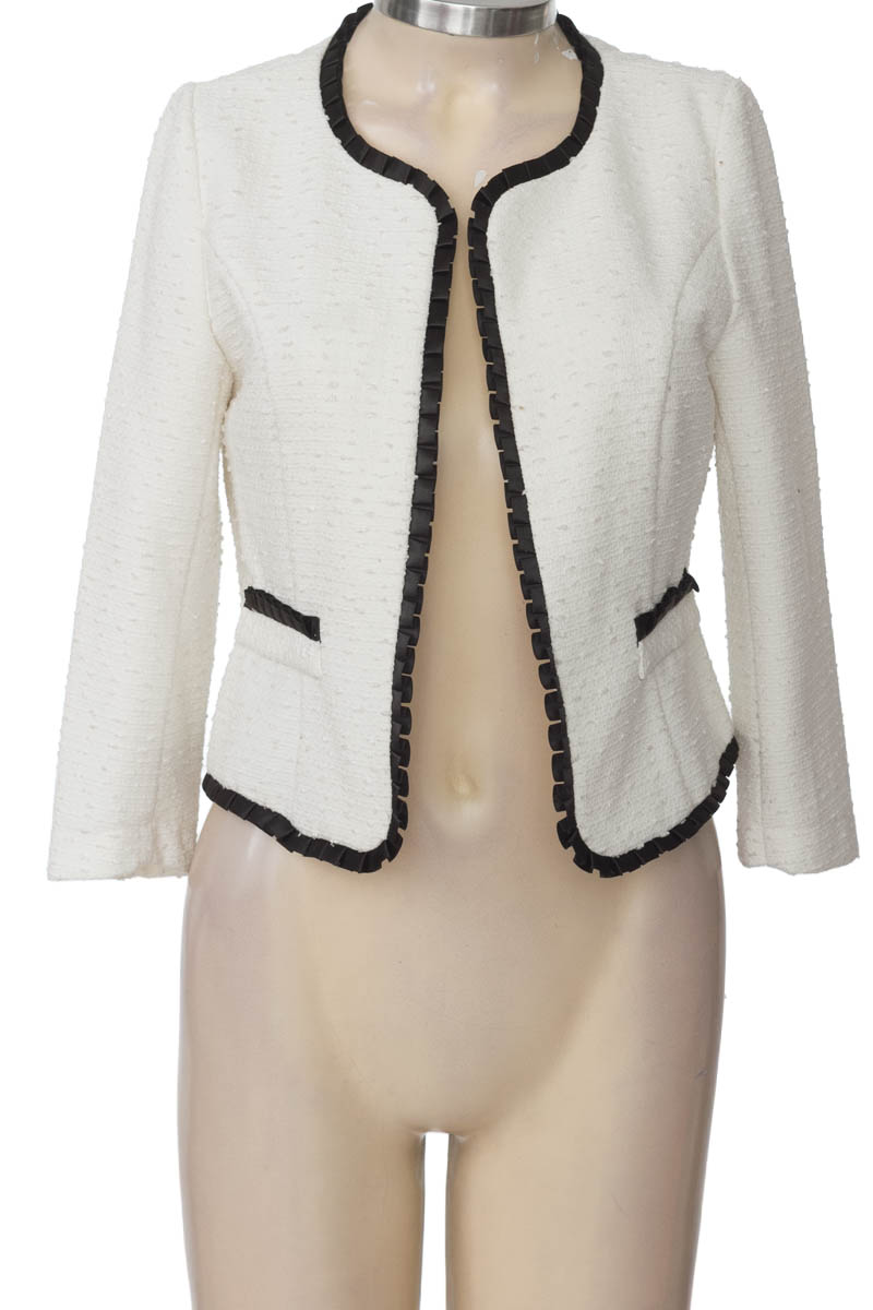 Chaqueta / Abrigo color Blanco - Vivi