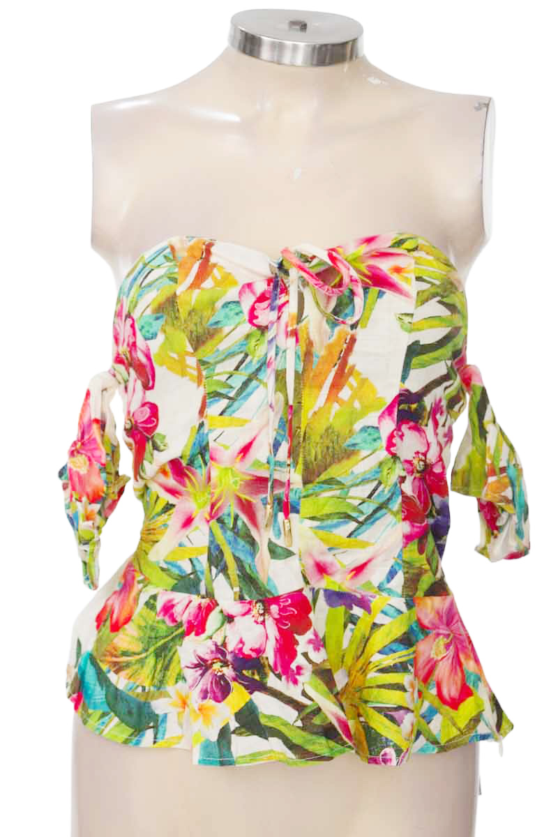 Top / Camiseta color Verde - Studio F