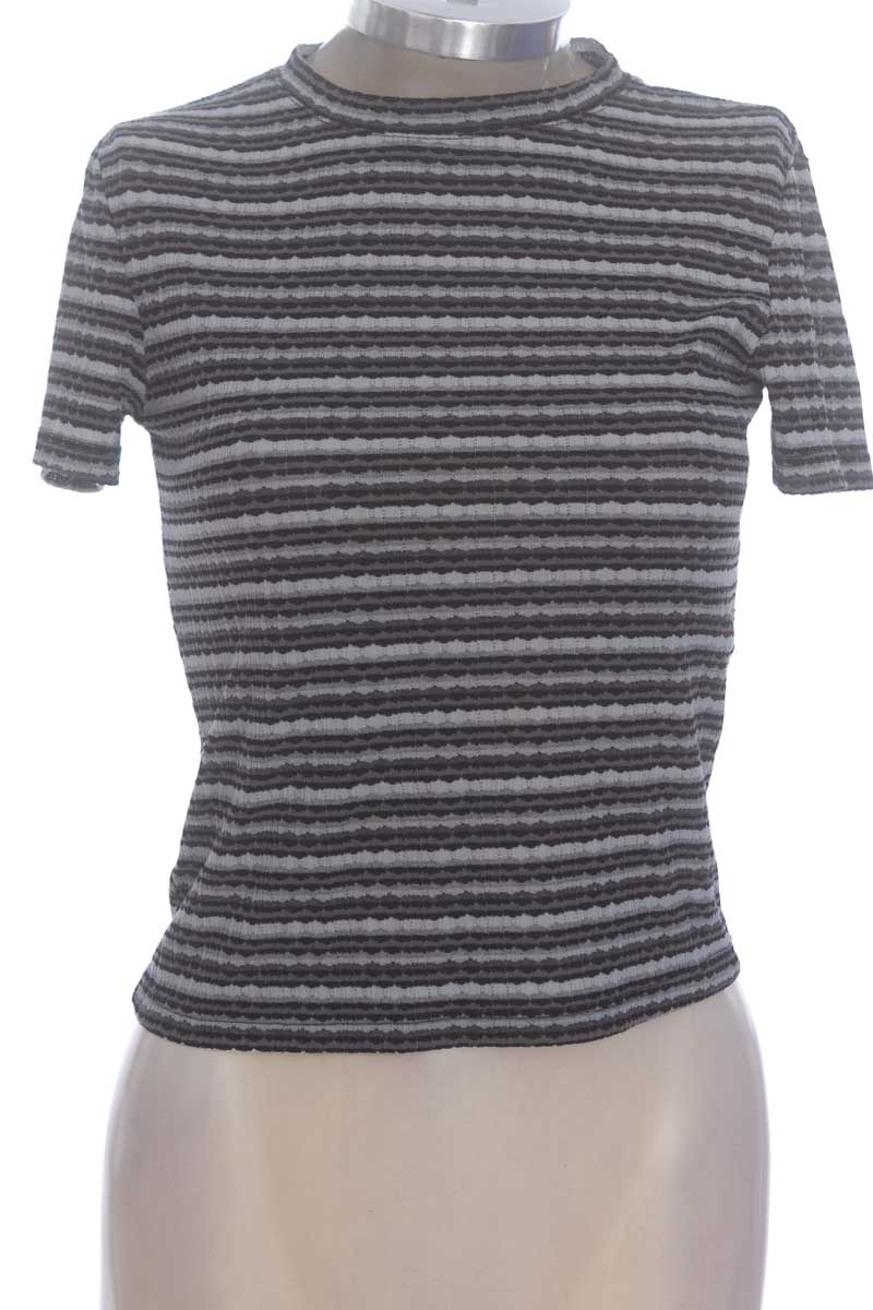 Top / Camiseta color Negro - Seven Seven