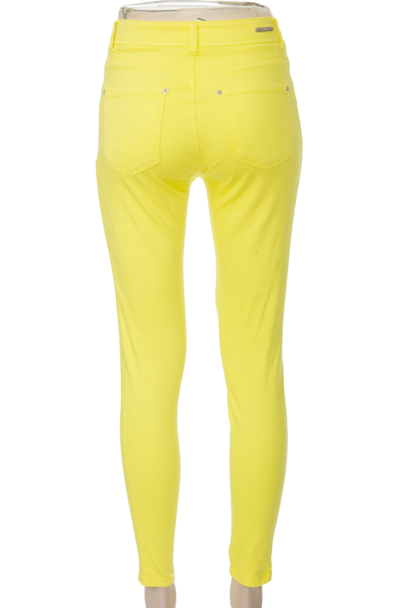 Pantalones color Verde - Studio F