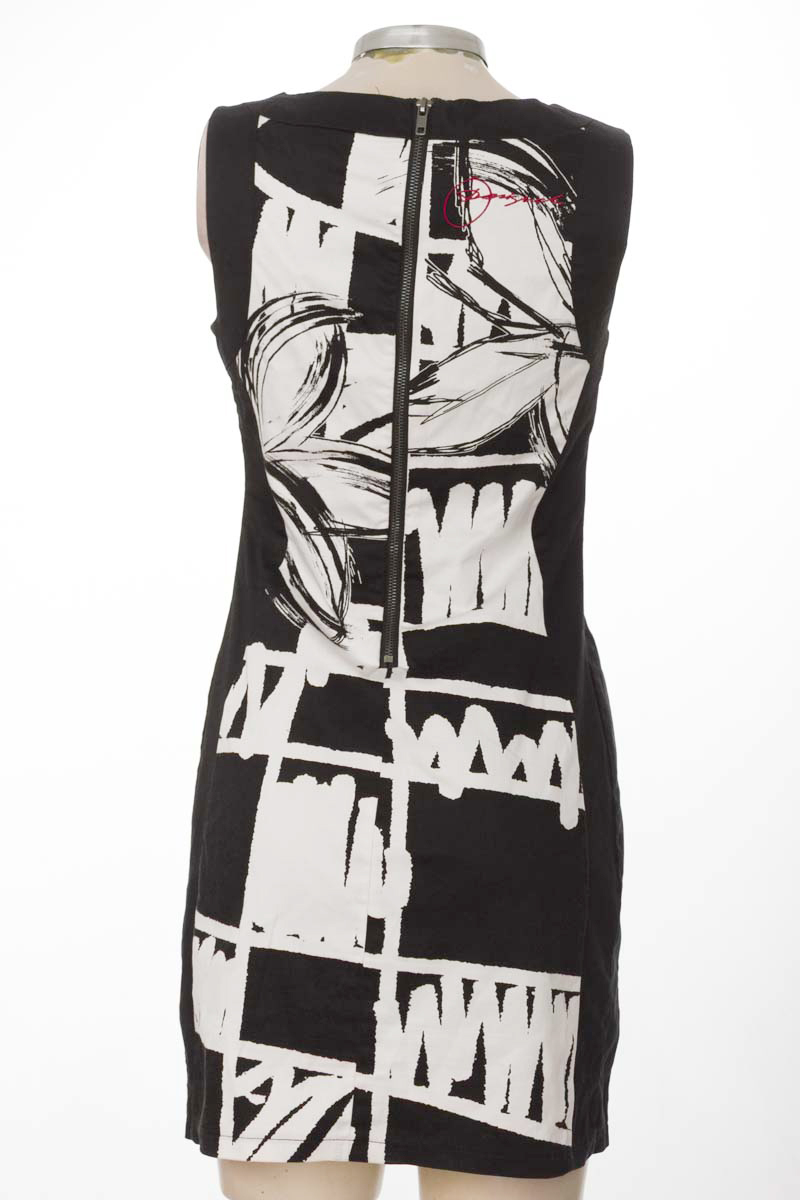 Vestido / Enterizo color Estampado - Desigual