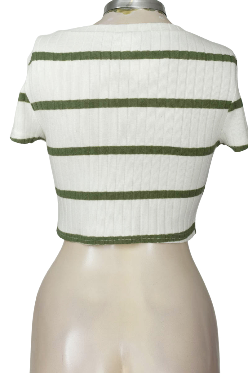 Top / Camiseta color Blanco - Closeando
