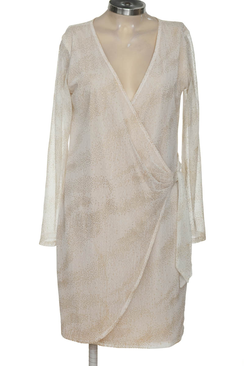 Vestido / Enterizo color Beige - California Inn