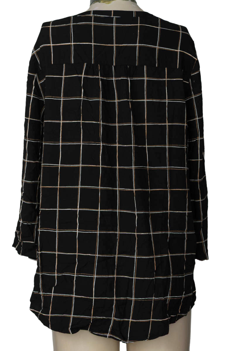 Blusa color Negro - Liz Claiborne