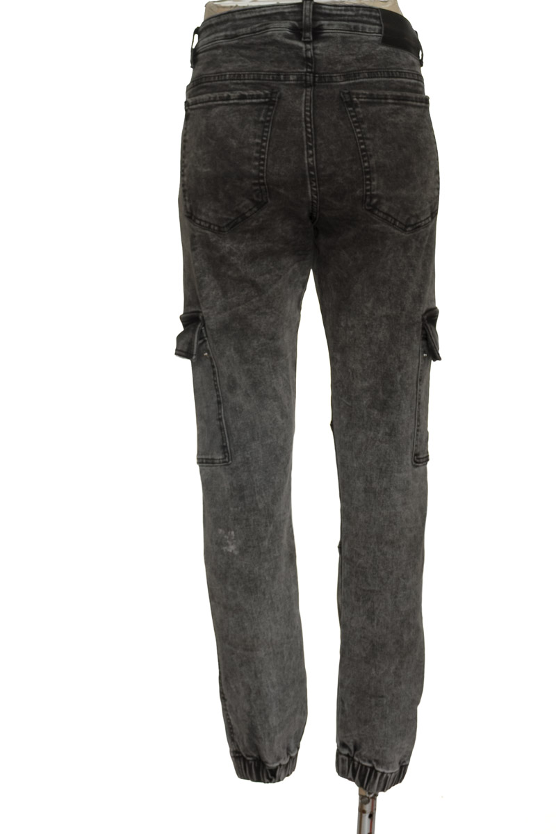 Pantalones color Gris - Joy 777