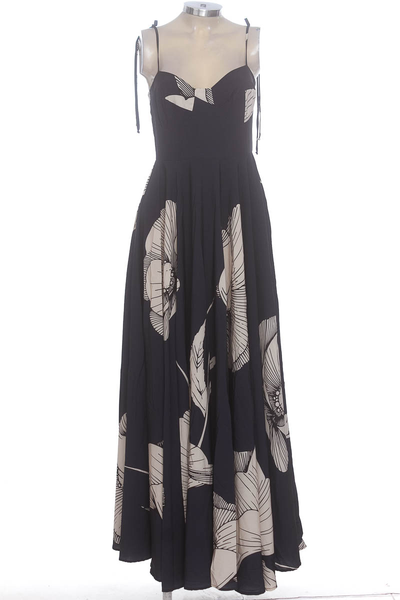 Vestido / Enterizo color Negro - Te quiero ver Churrisima Pepita Pérez