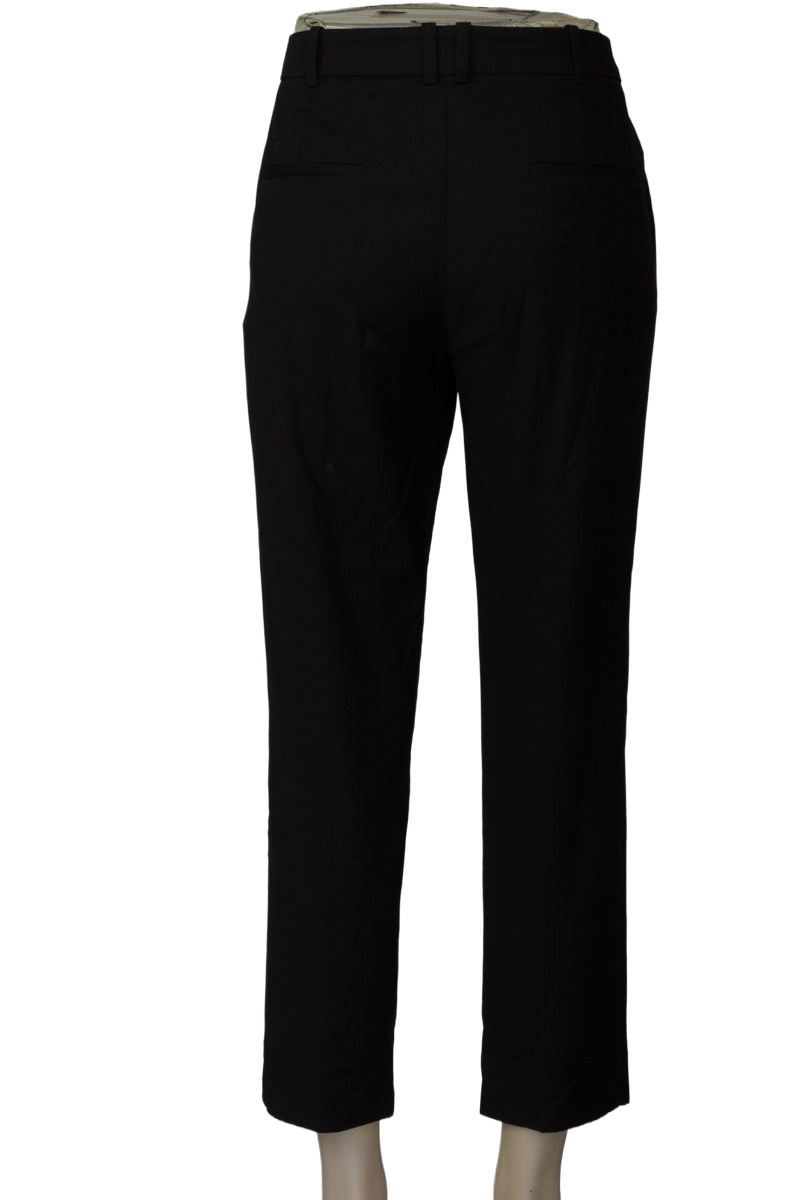 Pantalones color Negro - MNG