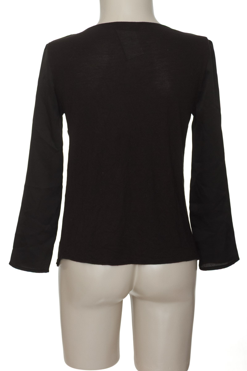 Blusa color Negro - MNG