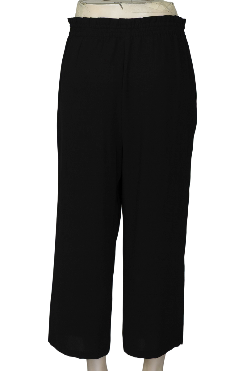 Pantalones color Negro - Zara