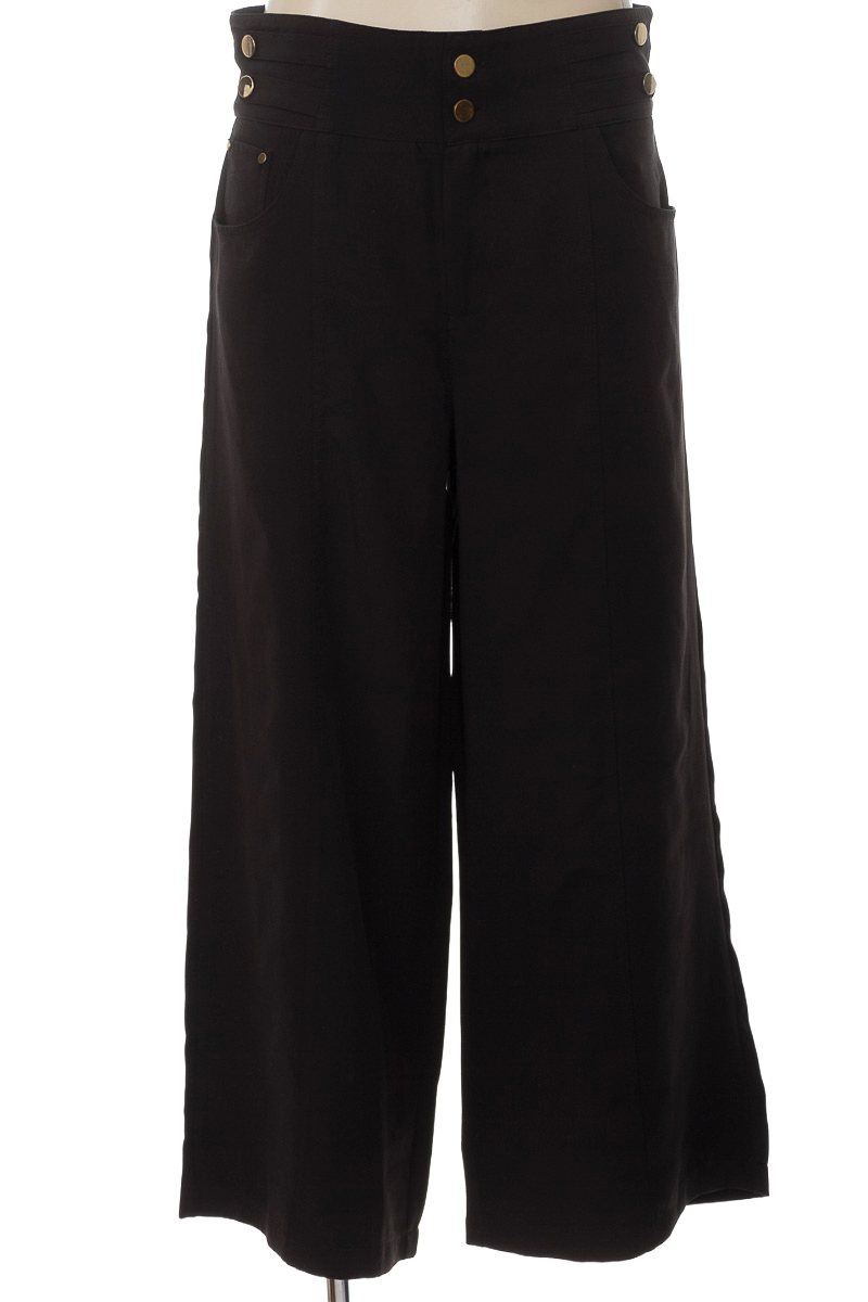Pantalones color Negro - Chic